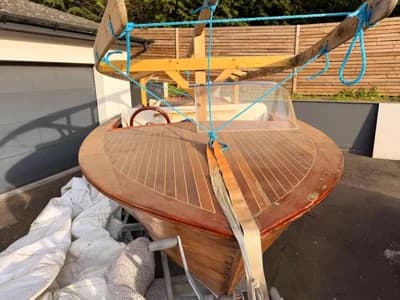 1959 Chris-Craft 17 Ski Boat Boat for Sale in Maidenhead 2