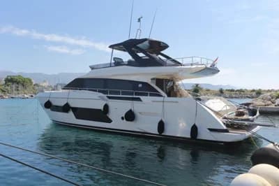 Ferretti 670 2