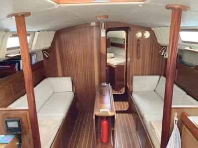 1980 Westerly Fulmar Boat for Sale in Hamble 2