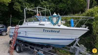 BAYLINER TROPHY 2102 WA 2