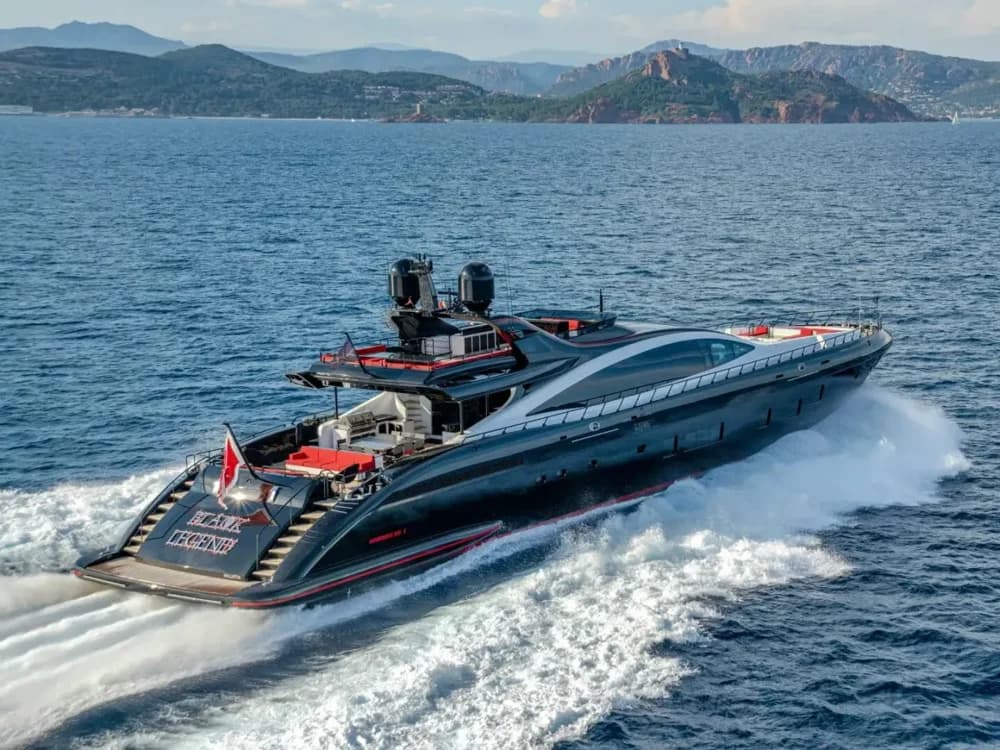 2017 Overmarine Mangusta 165 E Boat for Sale in Golfe Juan