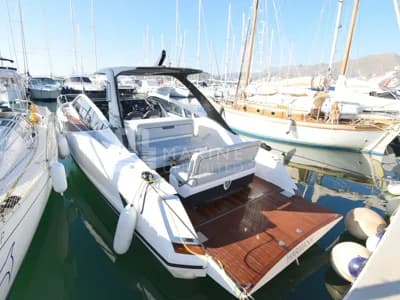 2023 Fairline F Line 33 Boat for Sale in IB 3