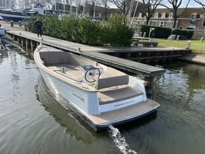 2026 Enkhuizensloep 744 Tender Lounge Boat for Sale in Marlow 2