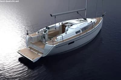 BAVARIA CRUISER 33 2