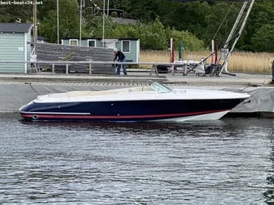 CHRIS CRAFT CORSAIR 28 2
