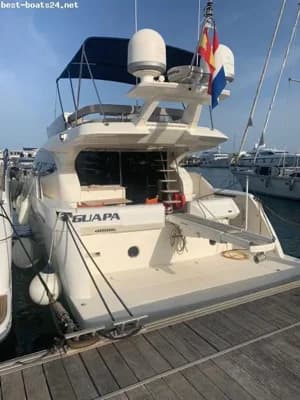 FERRETTI 560 2