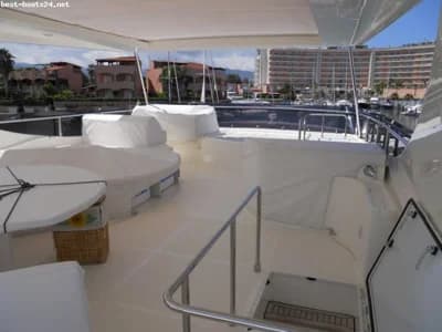 FERRETTI 780 HT 2