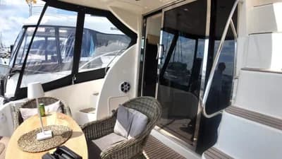 JEANNEAU PRESTIGE 42 FLYBRIDGE 2
