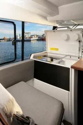 JEANNEAU MERRY FISHER 895 SPORT 2
