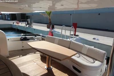 PRINCESS 67 FLYBRIDGE 2