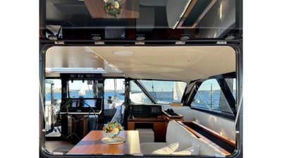 GUNBOAT 68 4