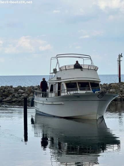 TRAWLER 43