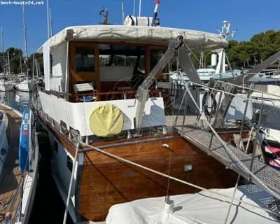 SHEPERD MOTOR YACHT 50' 2