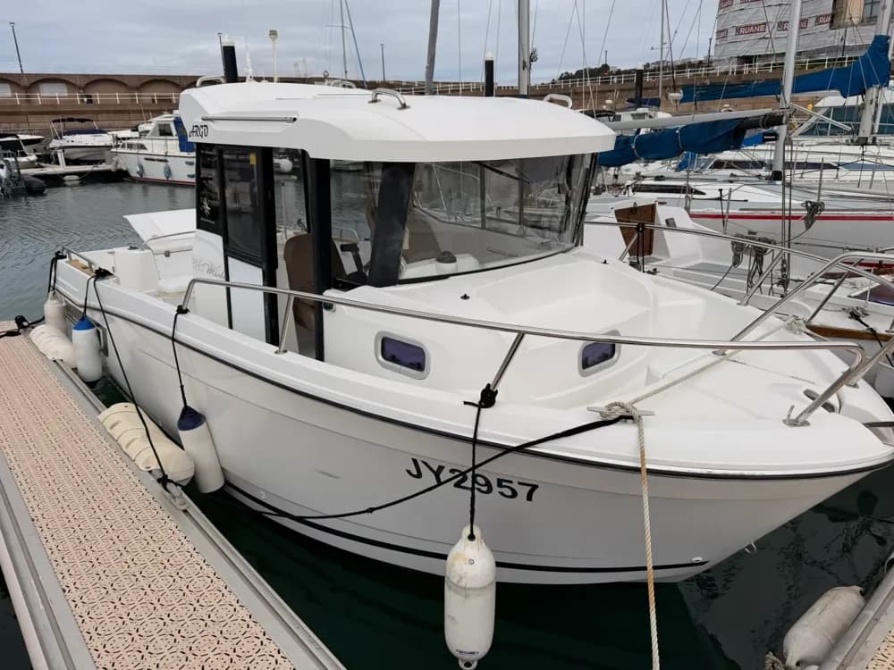 2015 Jeanneau Merry Fisher 695 Marlin Boat for Sale in Saint Helier