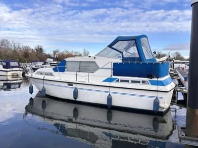 1988 Aquafibre 32 Boat for Sale in Chertsey 2