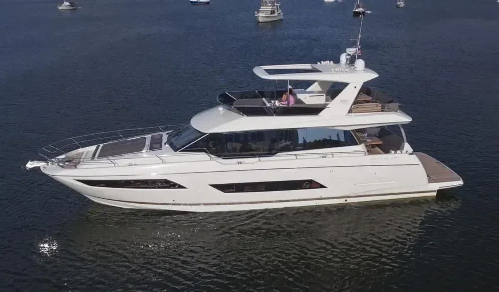 2018 Prestige 680 Boat for Sale