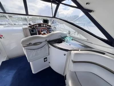 2005 Doral Elegante 33 Boat for Sale in Chertsey 3