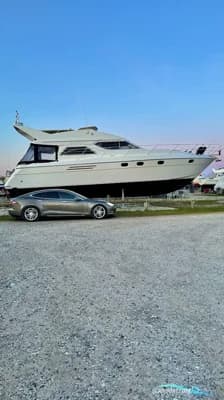 Princess 470 Dinette 2