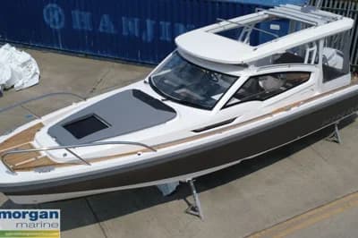 2025 Nimbus Weekender 9 | 30.7 ft 2