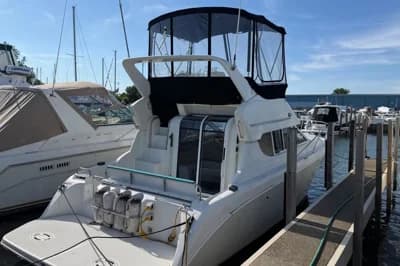 1994 Silverton 312 Sedan | 34 ft 2