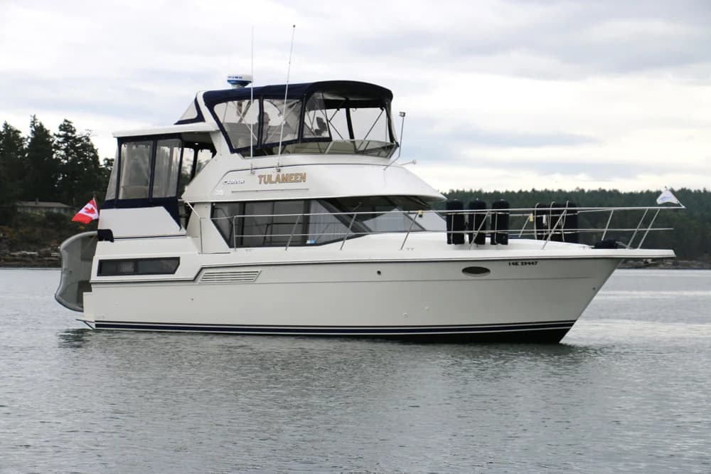 1993 Carver 350 Aft Cabin Motor Yacht | 35 ft