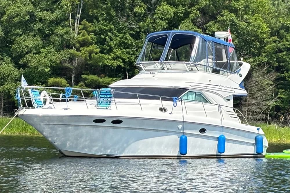 2001 Sea Ray 400 Sedan Bridge | 40 ft