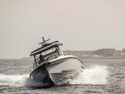 2023 Axopar 37 Sun Top Boat for Sale in Athens 4