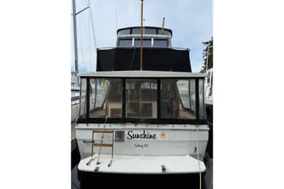 1990 Bayliner 3288 Motoryacht | 32 ft 2