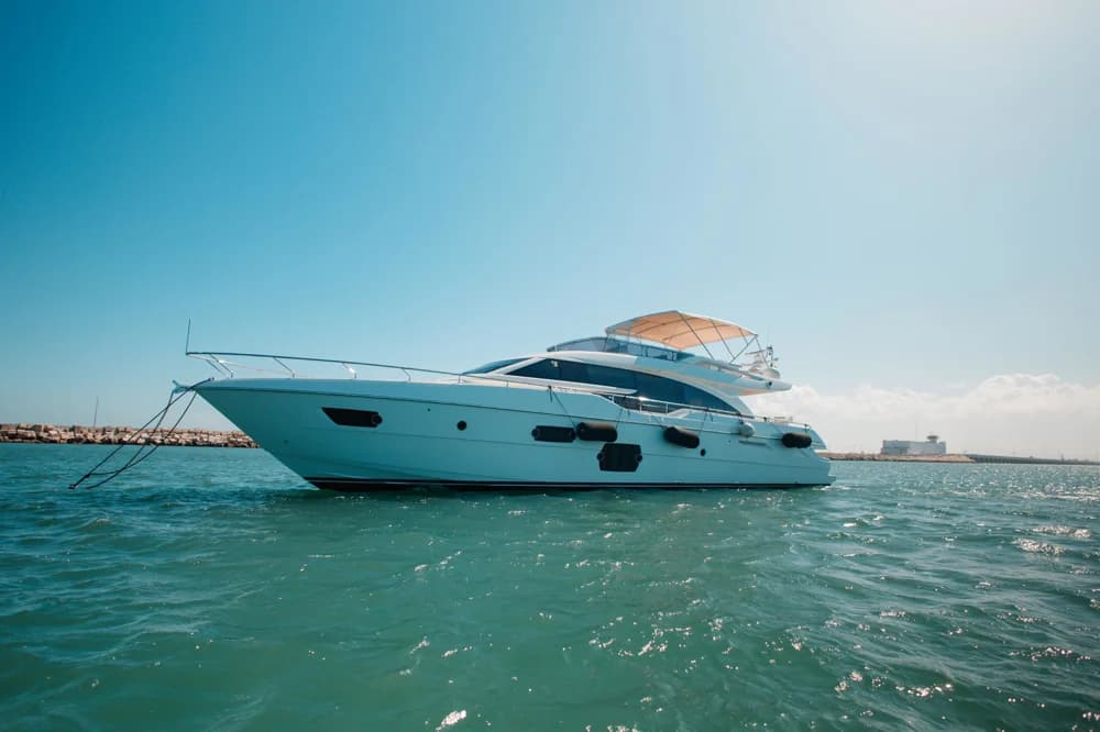 2013 Ferretti Yachts 690 | 69.2 ft