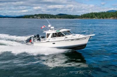 2019 Cutwater C-28 LE | 28 ft 2