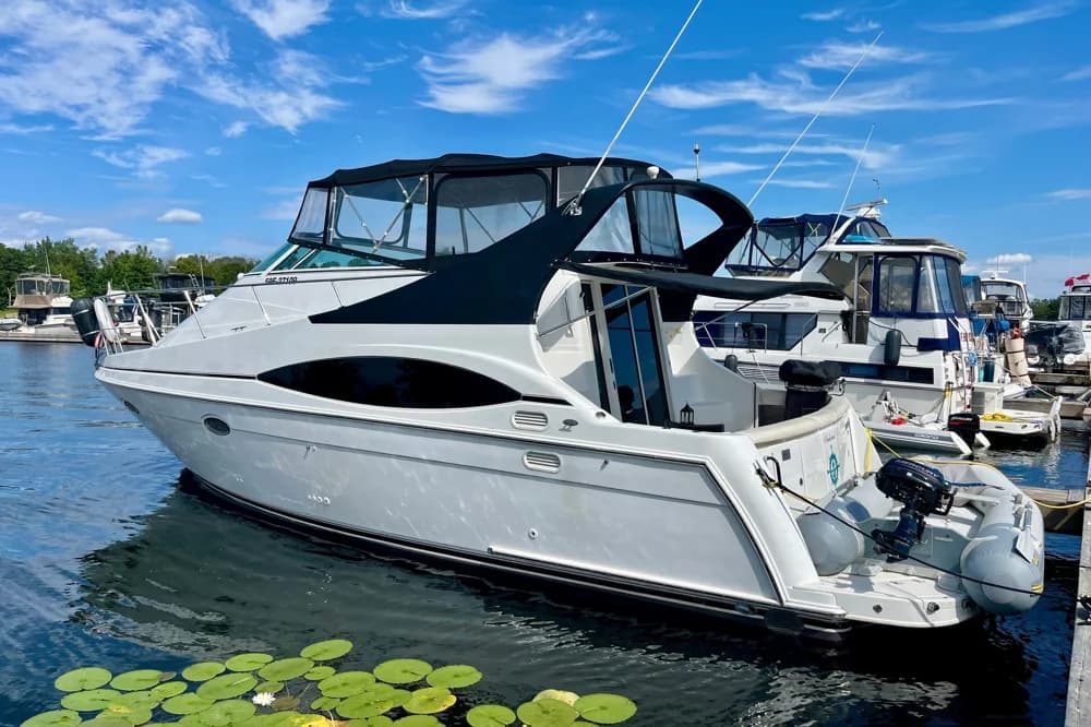 1999 Carver 350 Mariner | 35 ft