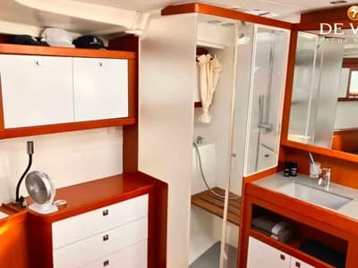 2015 Beneteau Oceanis 48 Boat for Sale in Contact De Valk Antibes 3