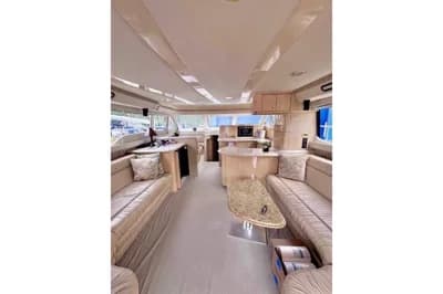 2000 Sea Ray 560 Sedan Bridge | 56 ft 2