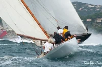 1897 William Fife Gaff Cutter Boat for Sale in Saint-Tropez 3