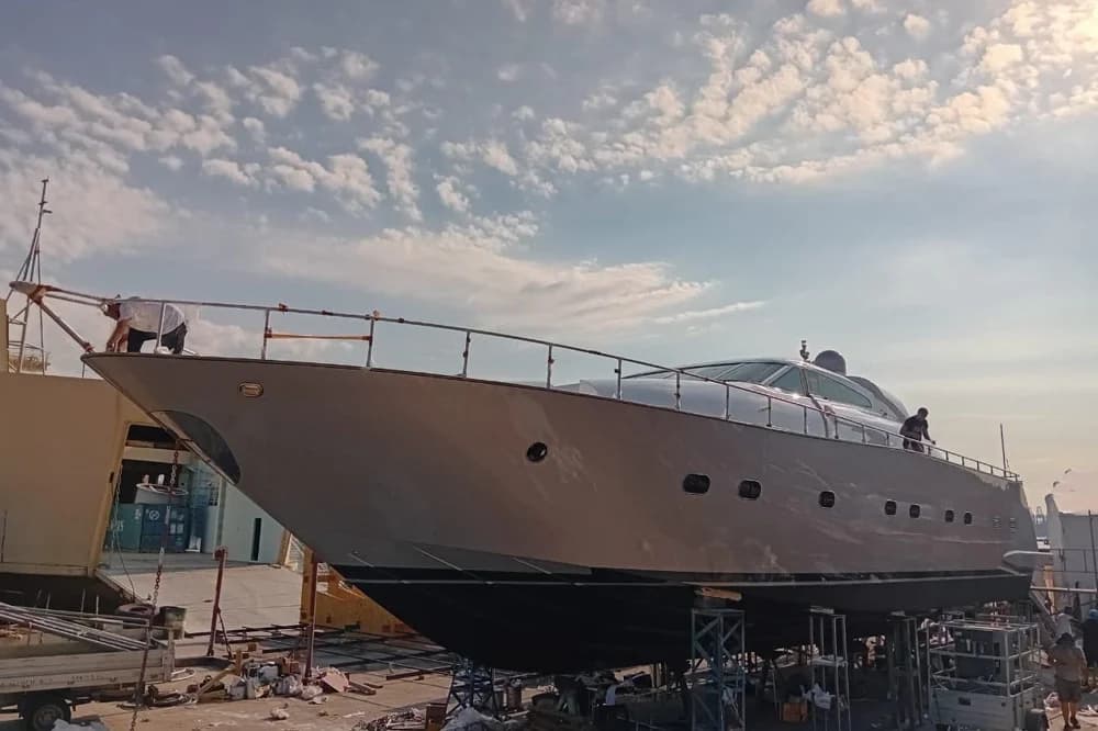 2011 Tecnomar Velvet 90 | 90 ft
