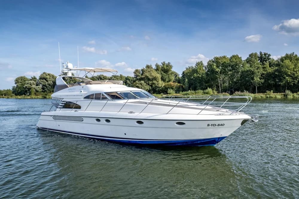 1998 Fairline Squadron 59 | 59.7 ft