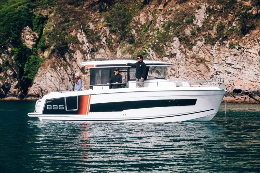 2026 Jeanneau Merry Fisher 895 Sport Serie 2 | 29.0 ft