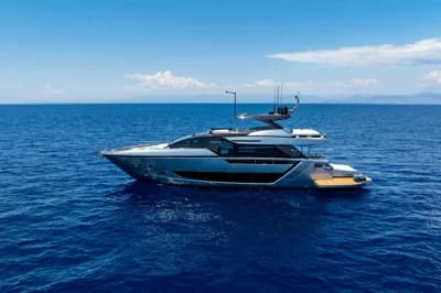 2025 Riva 82' Diva | 84.0 ft 2