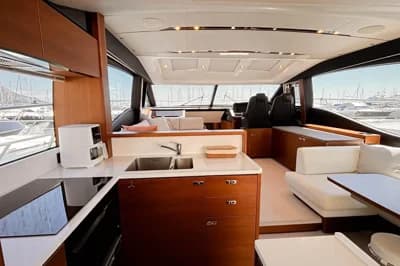 2019 Princess S65 | 67.6 ft 3