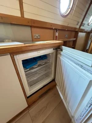 2019 Viking Canal Boats 70 x 10 Widebeam Boat for Sale in Huntingdon 4