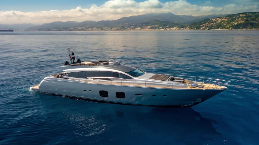 2015 Pershing 108 | 108ft