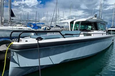 2023 Axopar 37 XC Cross Cabin | 38ft 2