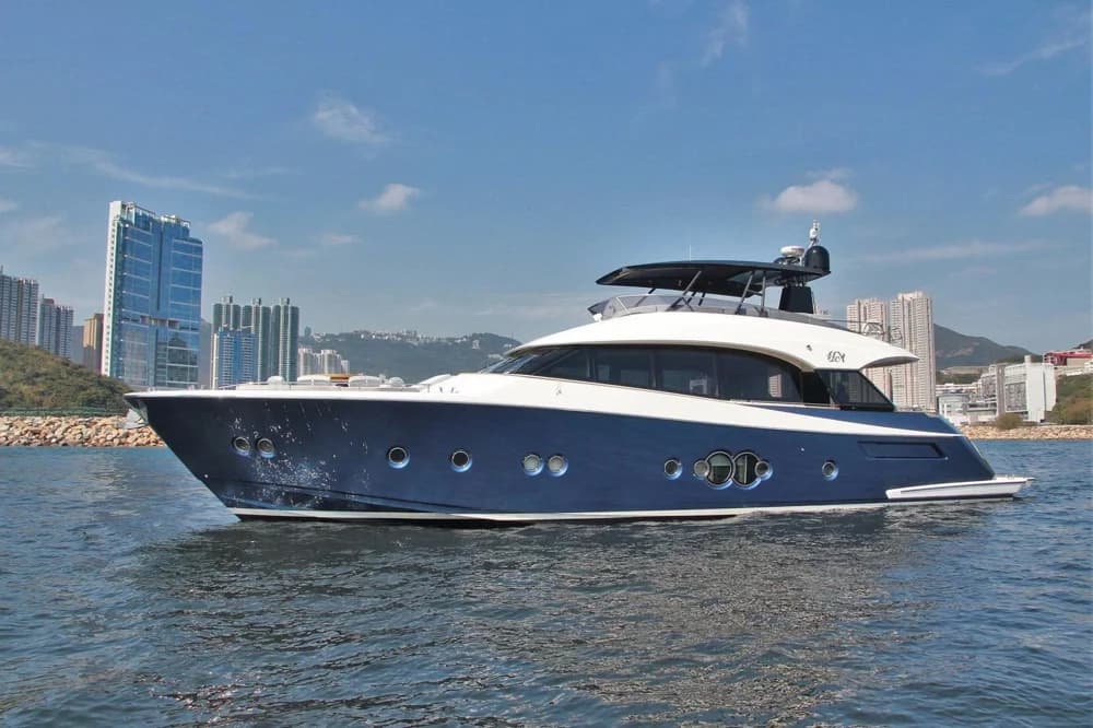 2012 Monte Carlo Yachts MCY 76 | 75.7 ft