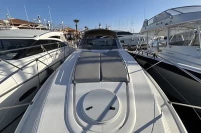 1997 Fairline Targa 39 | 42.3 ft 3