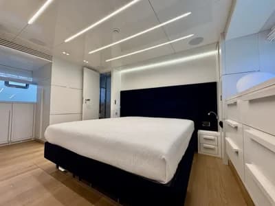 2022 Cranchi settantotto 78 | 76.3 ft 3