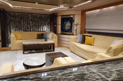 2016 Majesty 110 | 119 ft 3