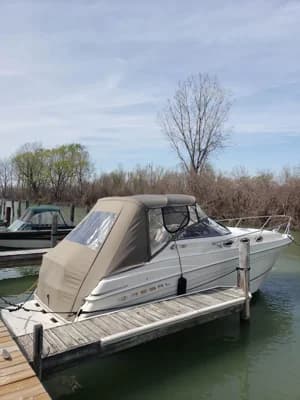 2001 Regal Commodore 2660 | 26 ft 2