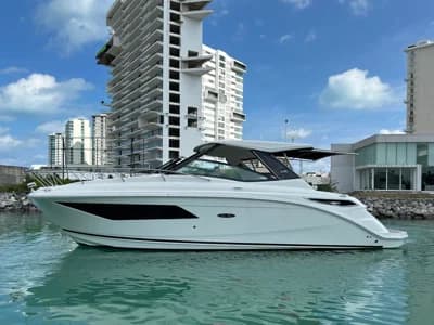 2023 Sea Ray Sundancer 320 | 33ft 2