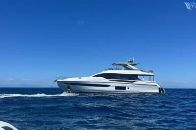 2025 Azimut Fly 78 | 77.5 ft 2