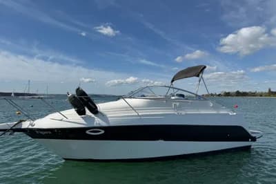2000 Maxum 2400 SCR | 25ft 2